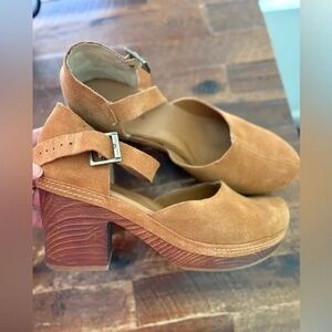 Kork-Ease Tan Suede Heeled Shoes